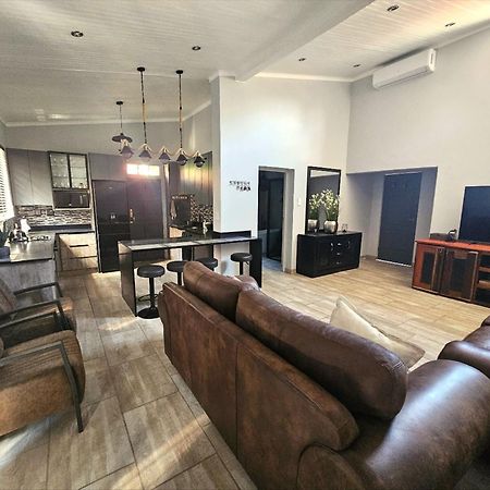 De Oude Sleeper Inn 3 كيمبرلي المظهر الخارجي الصورة